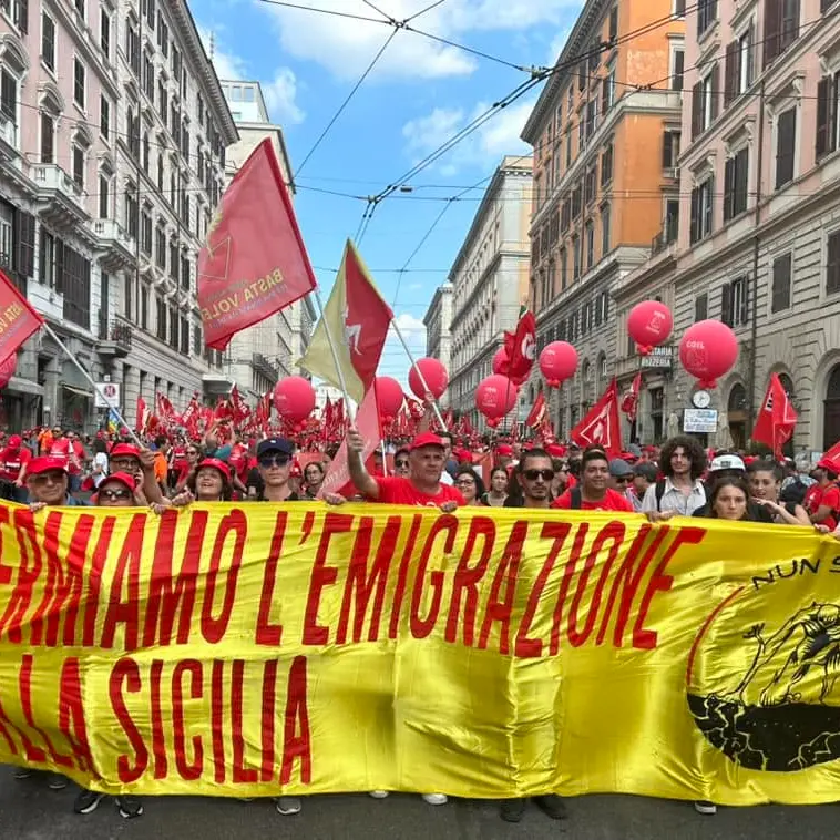 L’allarme della Cgil Sicilia: fuga dei giovani, dal ‘19 sono 100 mila in meno
