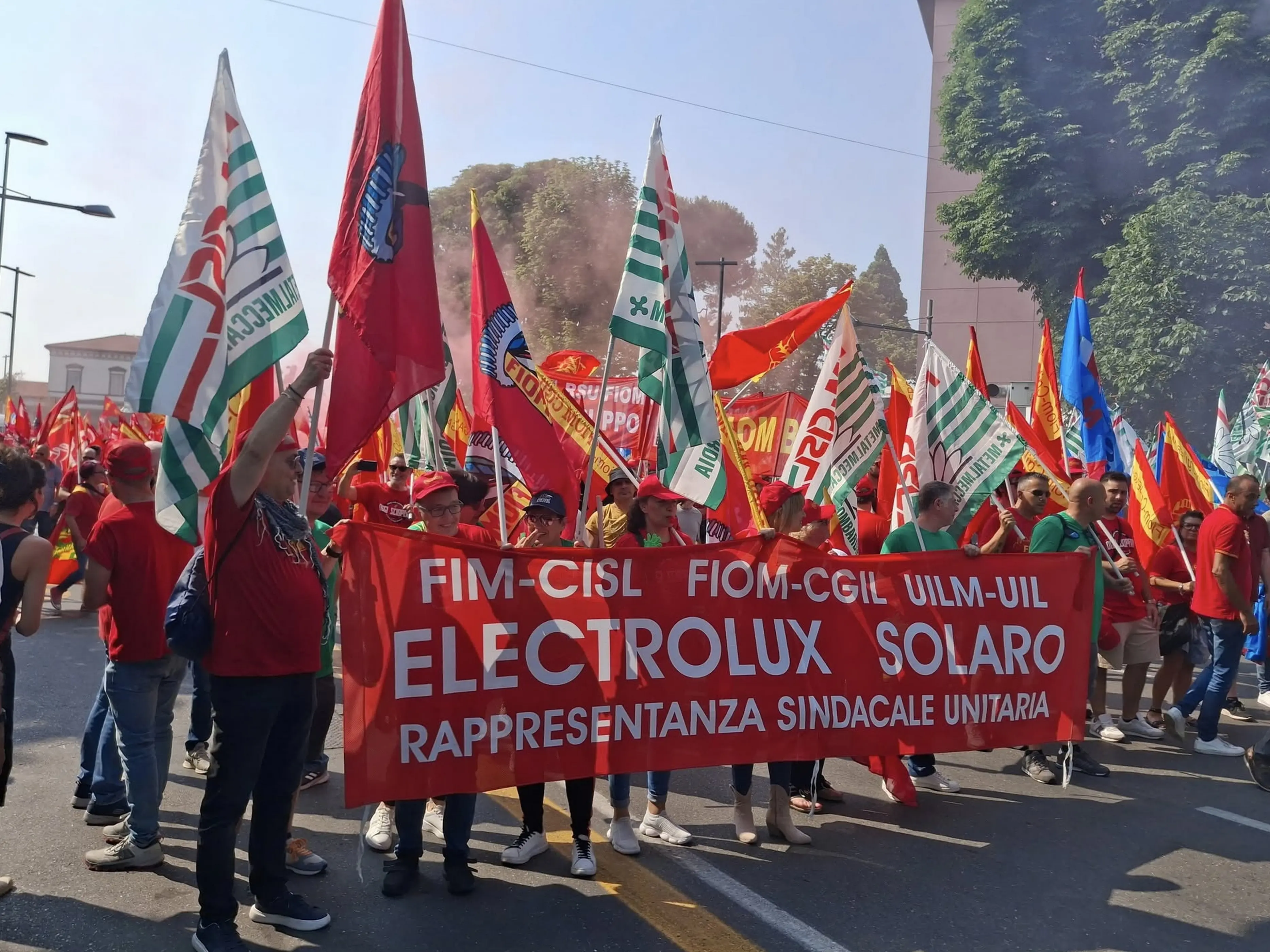 Sindacati a Electrolux: “Mantenere l'occupazione”