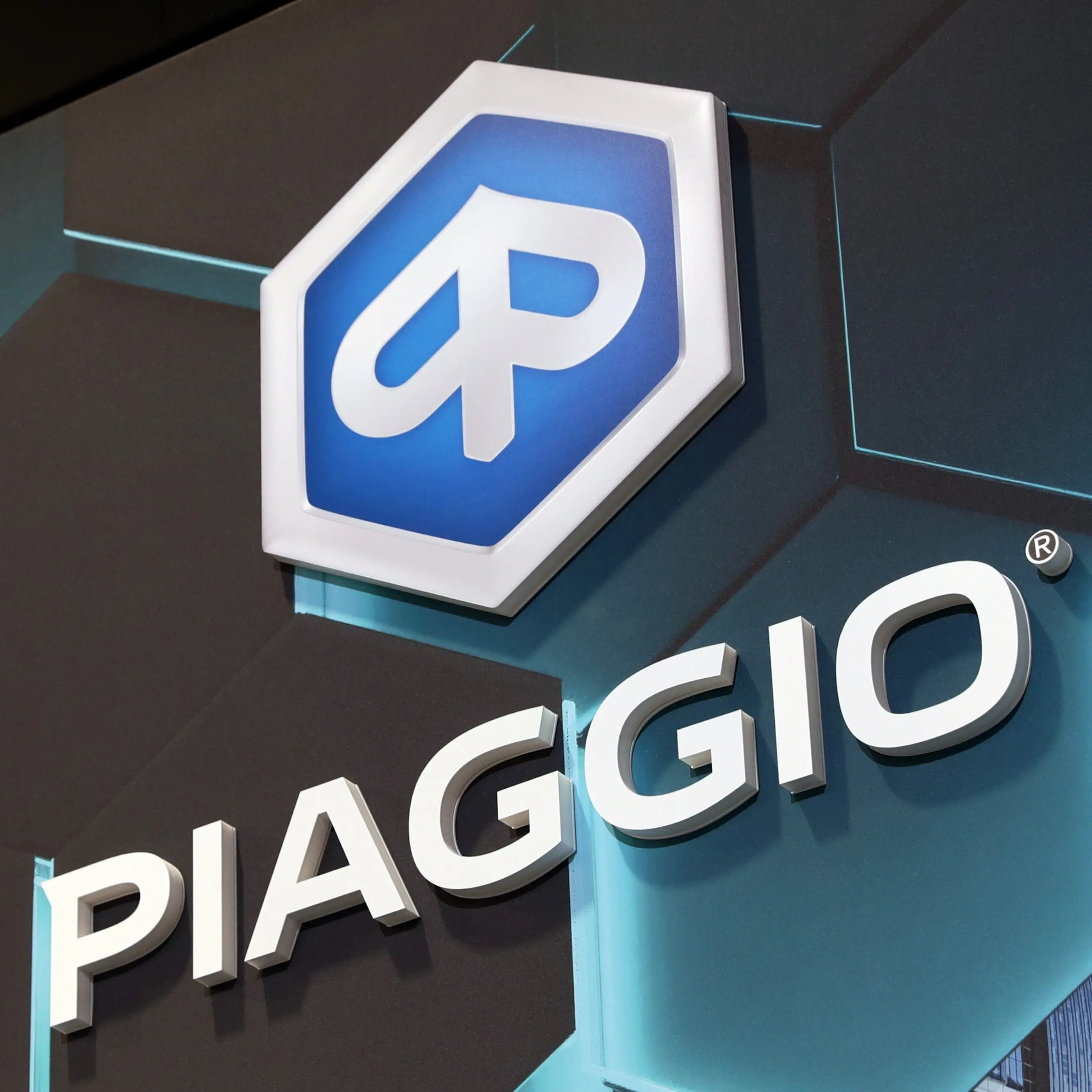 Piaggio, siglato contratto di solidarietà
