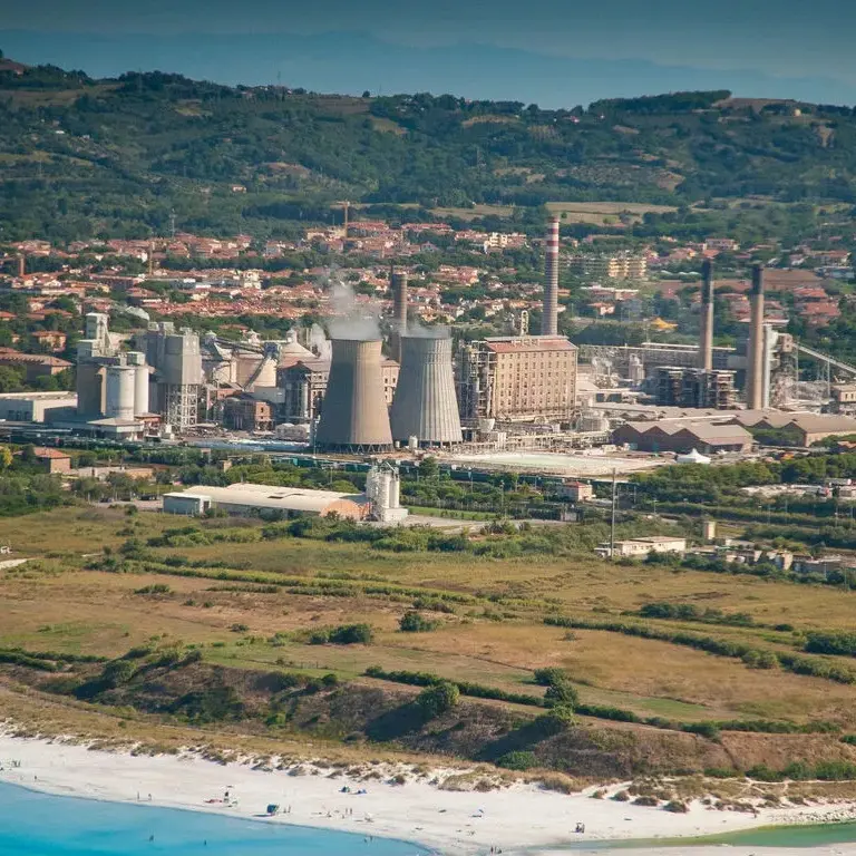 Aggirano lo sciopero per produrre. La denuncia della Filctem Livorno