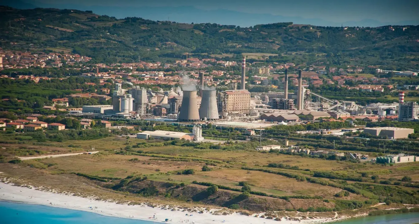 Aggirano lo sciopero per produrre. La denuncia della Filctem Livorno