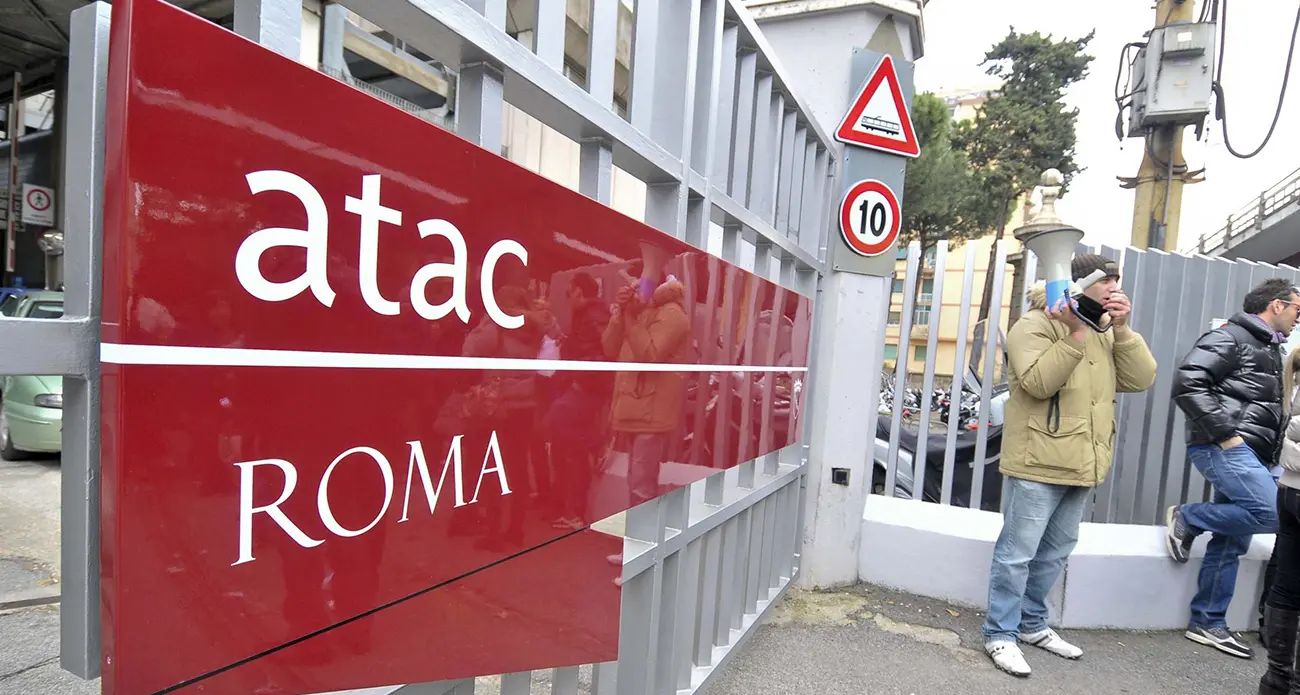 Roma, Atac e sindacati sottoscrivono l’accordo per il rinnovo delle Rsu