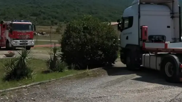 <p>I Vigili del Fuoco al lavoro sul luogo dell'esplosione dello scorso 8 luglio</p>\\n , Local Team