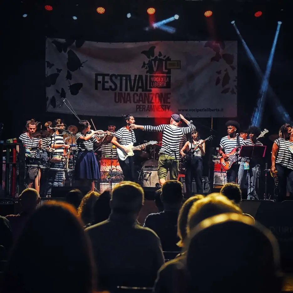 “Voci per la libertà”, quando la musica diventa cittadinanza attiva