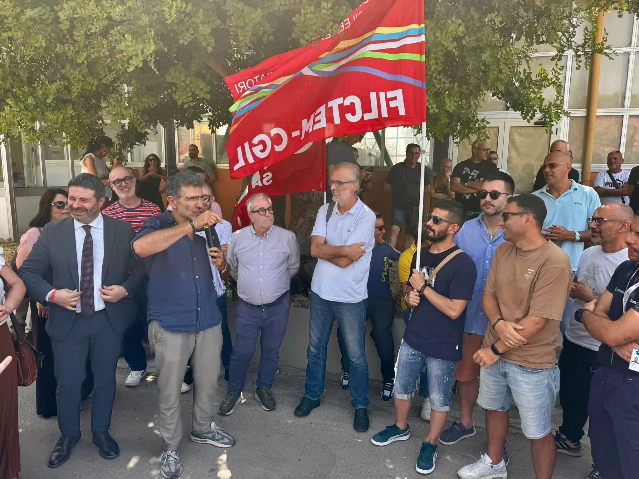 Cgil Sardegna diffida Meloni: “Subito cabina di regia”