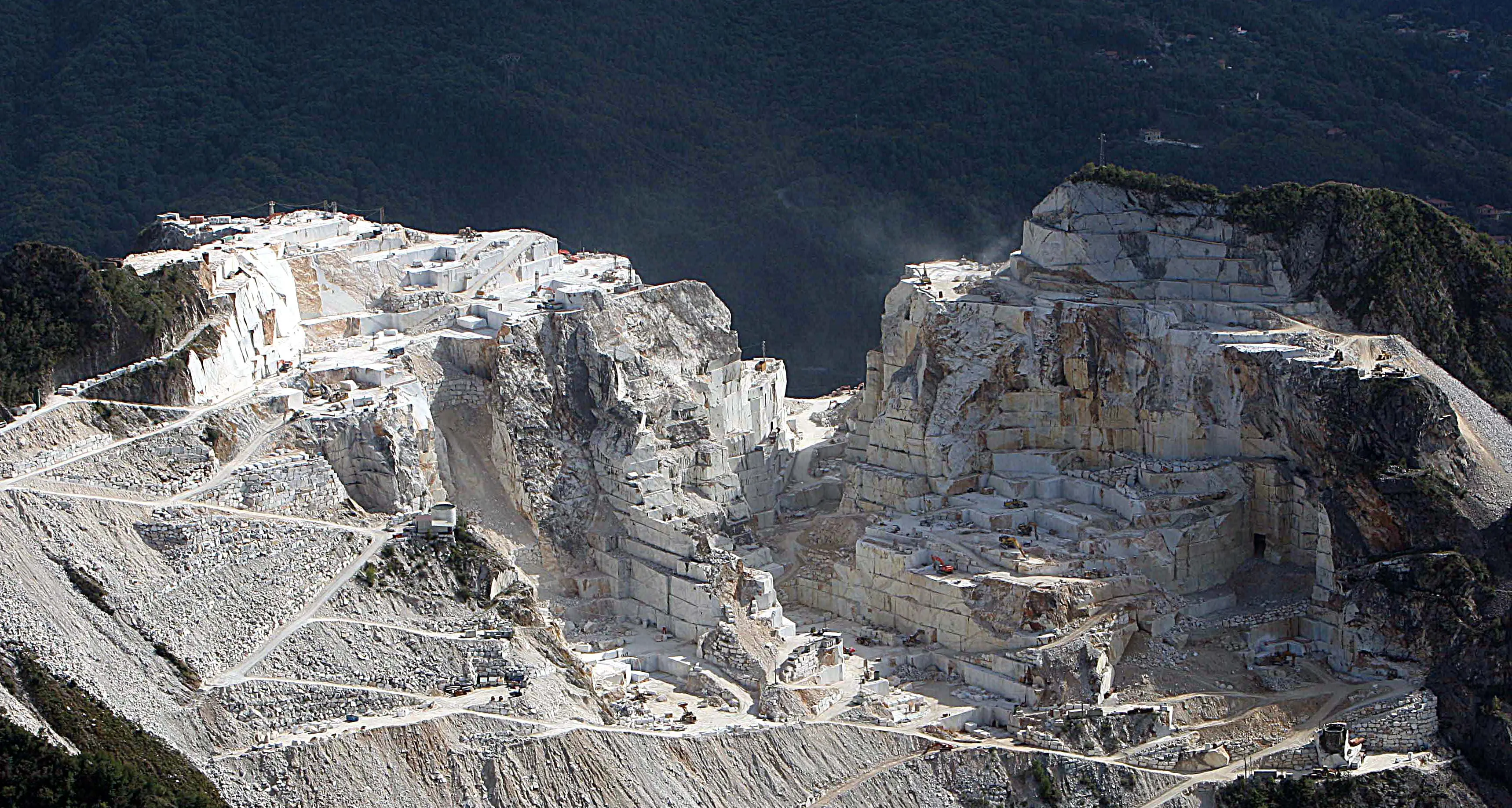 A Carrara sciopero dei cavatori per l’integrativo provinciale