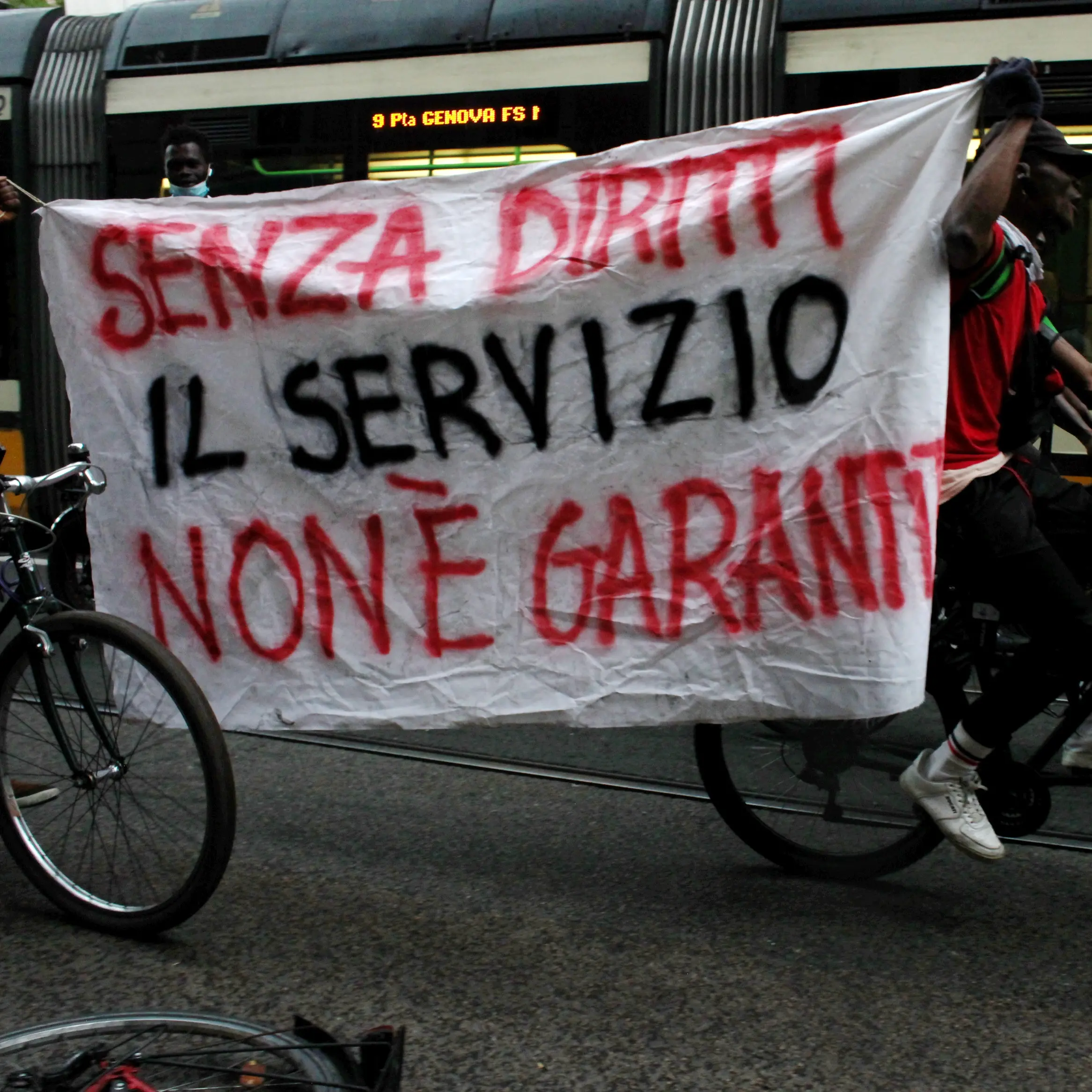 Rider fermi per il caldo, dal Ministero nessuna soluzione