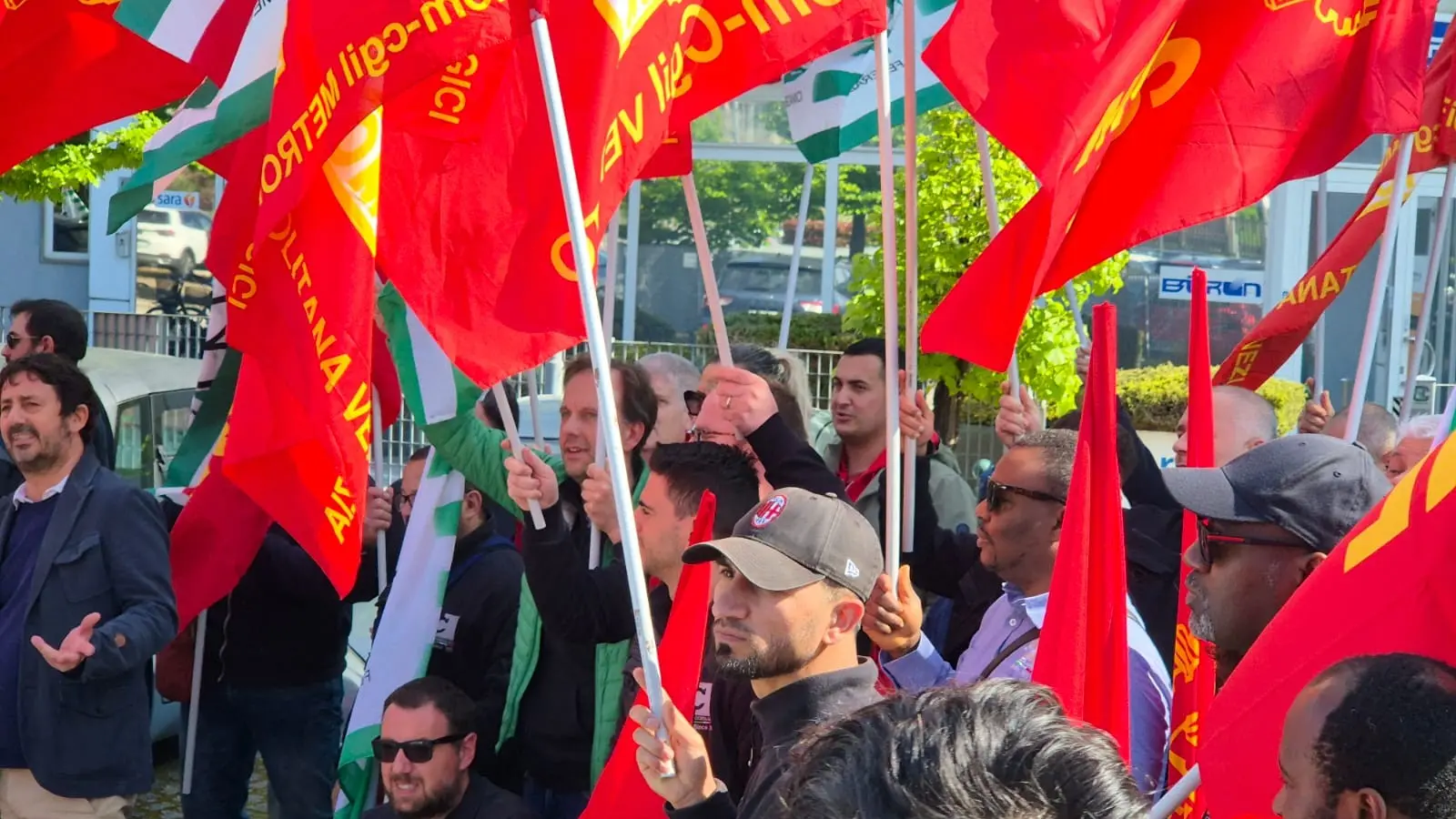 Costampress, Tribunale autorizza l’esercizio provvisorio