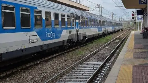 Filt Cgil: “Ingerenze lobbistiche di Allrail sulla gara per i servizi intercity”