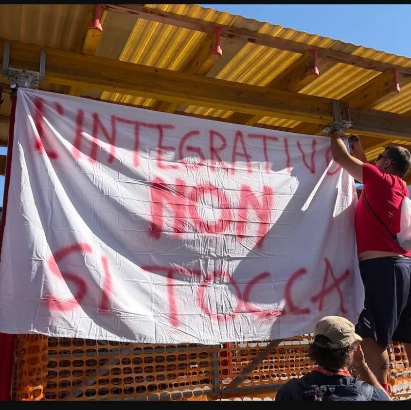 Cogne acciai speciali, sindacati: “Da azienda colpo di spugna”