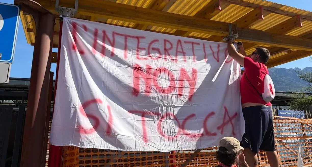 Cogne acciai speciali, sindacati: “Da azienda colpo di spugna”