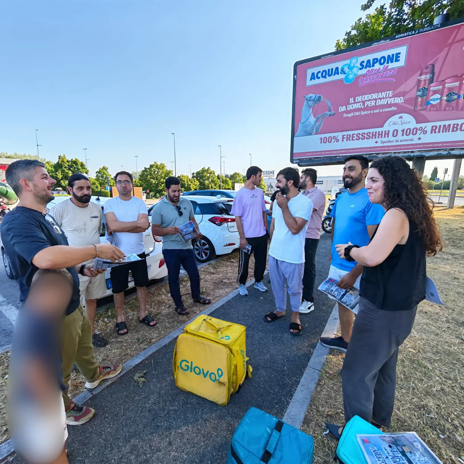 “No rider, no delivery”: sciopero e sit-in al McDonald’s di Pesaro