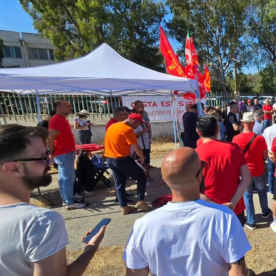 Fluorsid, due licenziamenti, nessun confronto: la vertenza si inasprisce