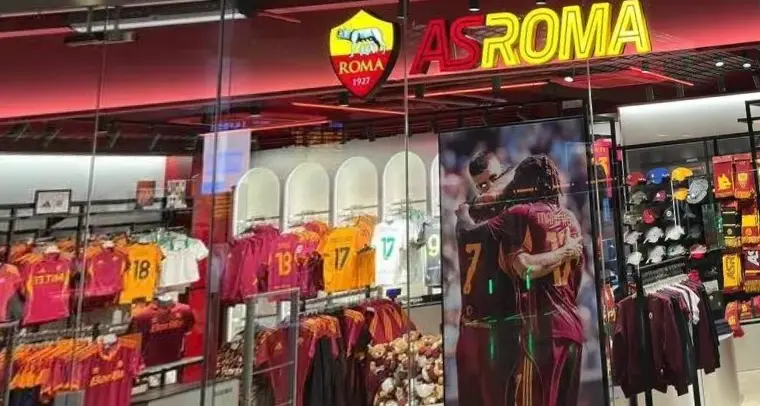 A.S. Roma, sciopero e presidio il 30 luglio davanti ai cancelli di Trigoria: “No ai licenziamenti mascherati”
