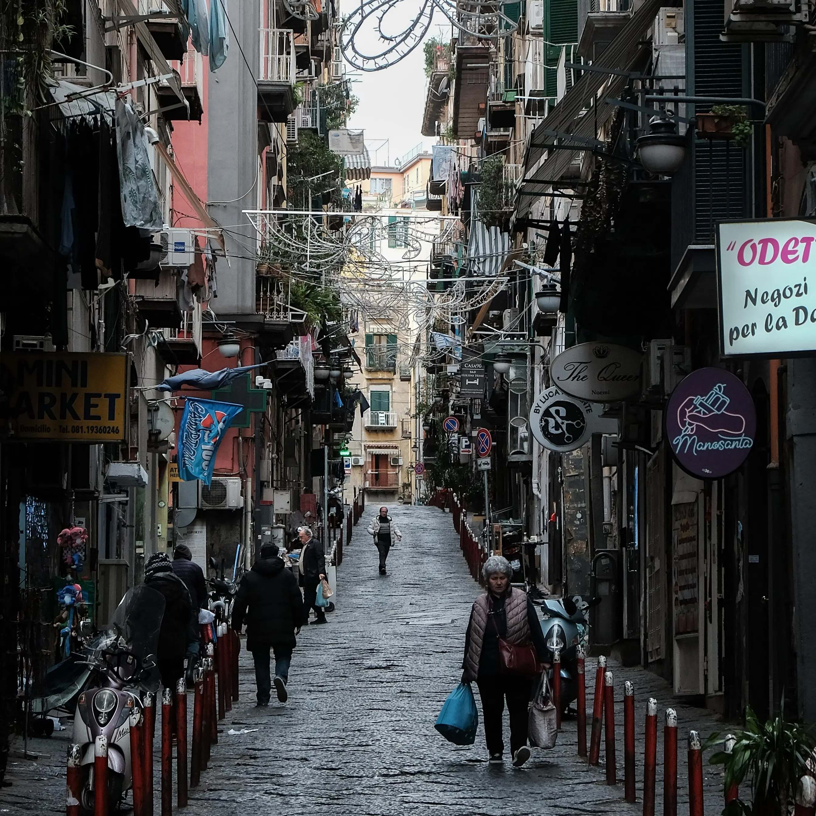 Spesa sociale dei Comuni: a Napoli si spende meno di 80 euro a persona