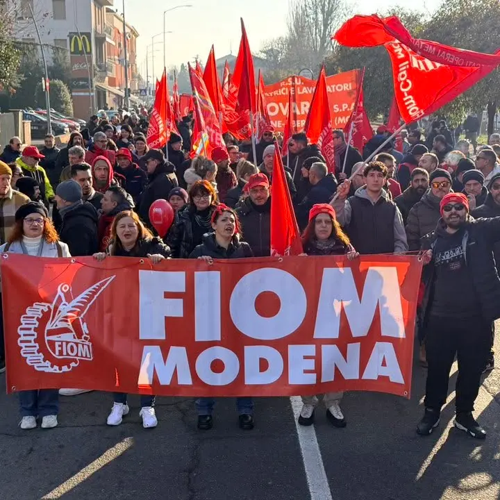 Due licenziamenti in tronco alla Nexxta Spa di Modena. Fiom: “Attacco frontale al sindacato”