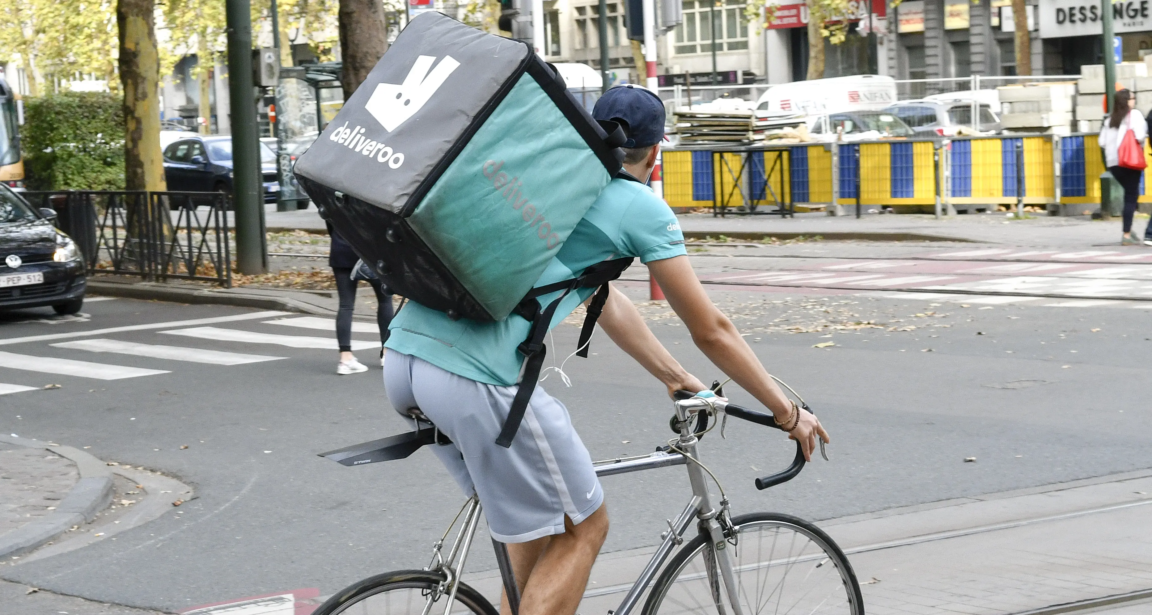 Stop alle consegne dei rider a Genova, ma è solo un “invito”
