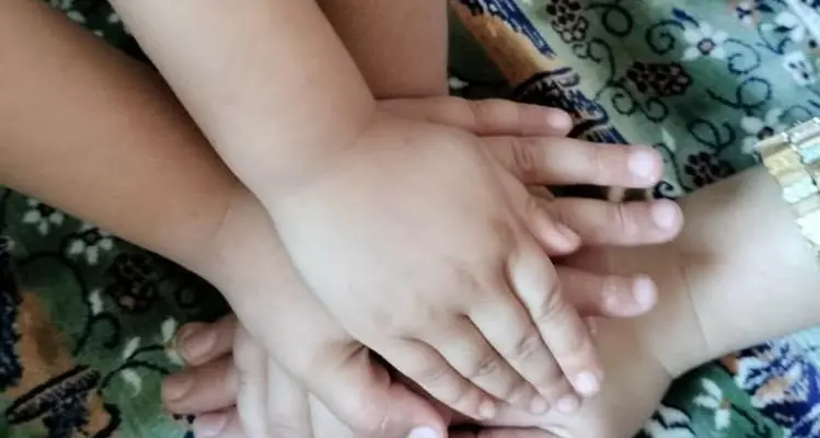 Dopo 5 anni, oltre 40 mila euro e l’incubo della guerra, Aftab ricongiunge la sua famiglia a Padova