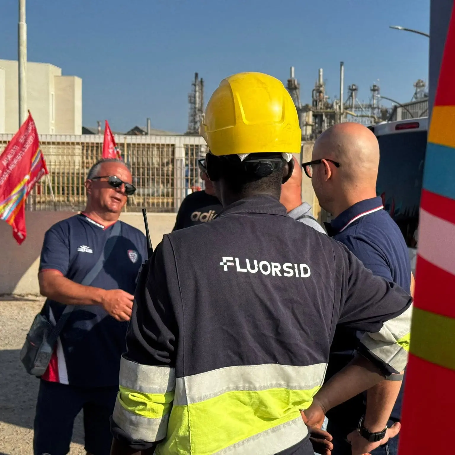 Fluorsid, la protesta non si ferma: i sindacati annunciano una mobilitazione a oltranza
