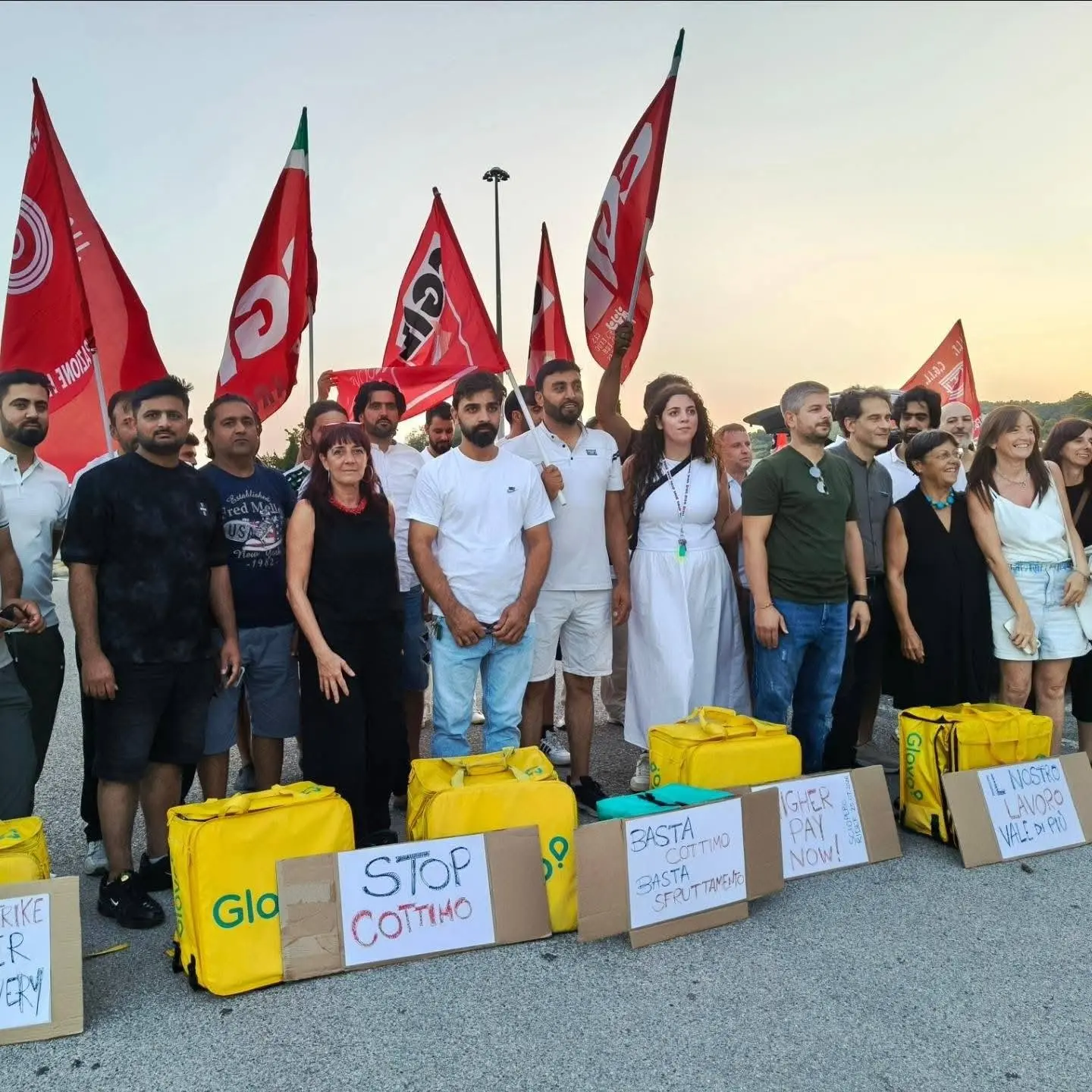 Due ore di sciopero e l’algoritmo aumenta le paghe di 5 volte