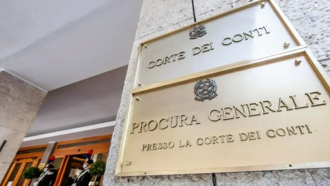 Corte dei Conti, Cgil: il governo fermi i decreti attuativi