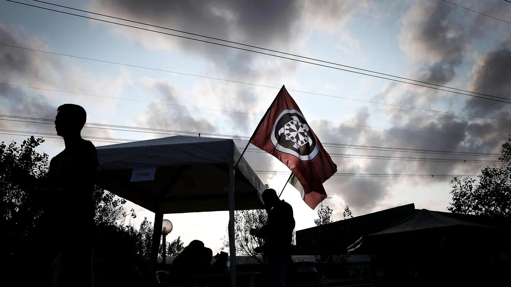 “Chiudete le sedi di Casapound”, raccolte oltre 10mila firme
