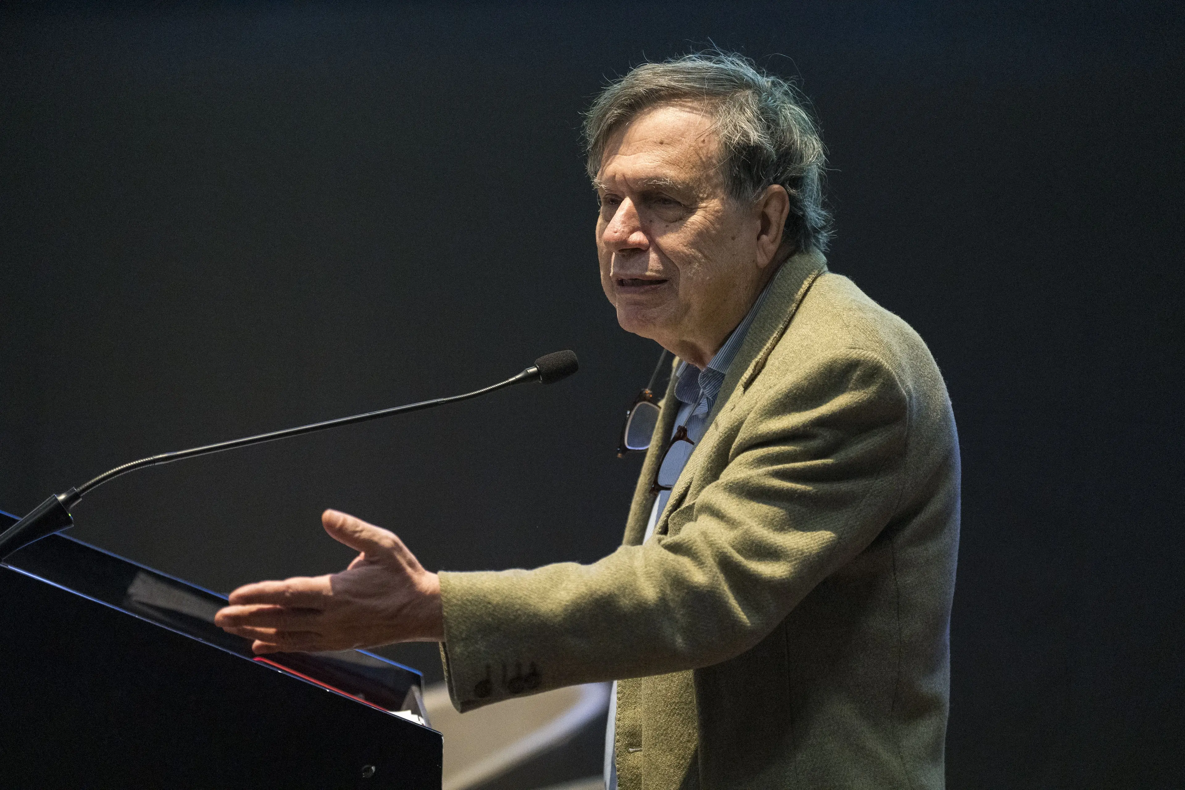 Il Nobel Parisi: “La solidarietà tiene insieme una comunità”