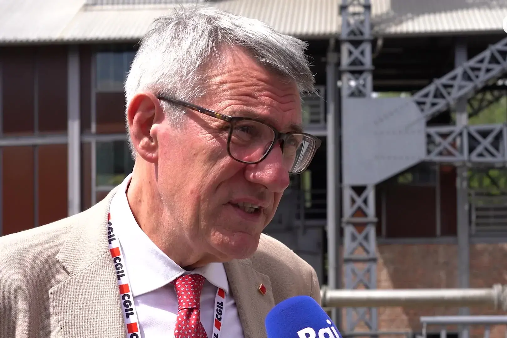 Landini smentisce Meloni: “Cgil non si gira mai dall'altra parte”