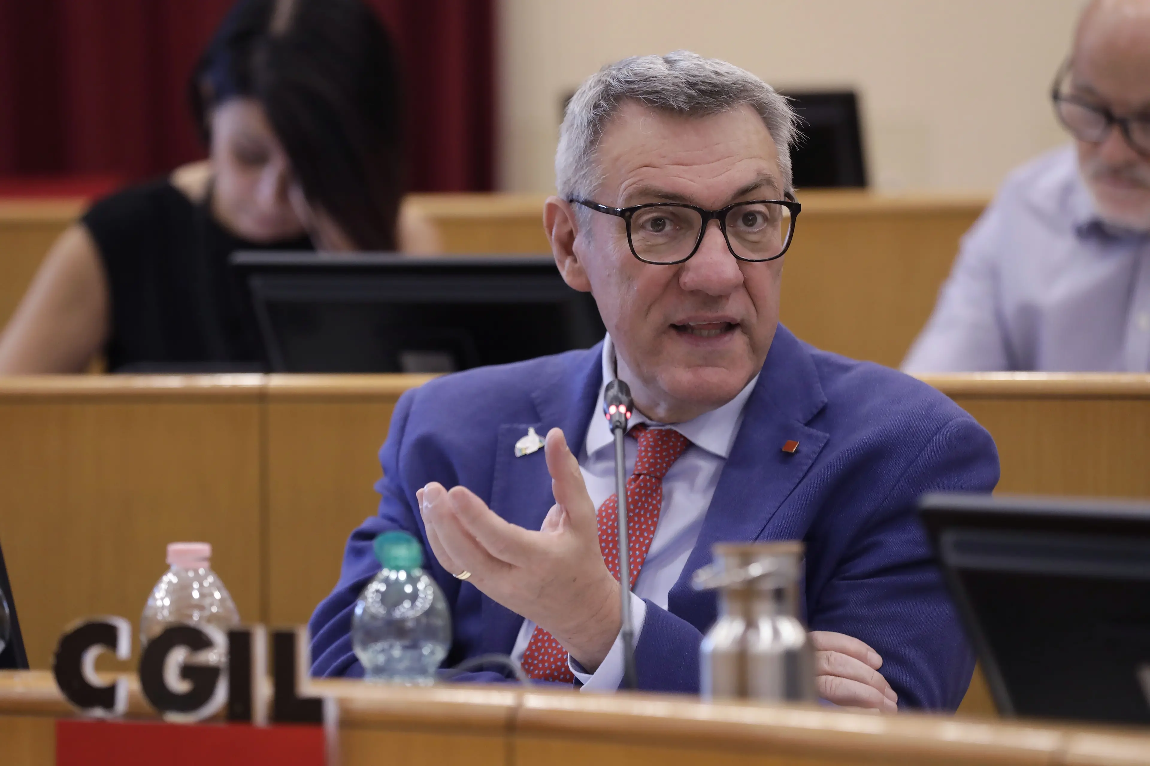 Landini: “Gli italiani stanno peggio ma Meloni parla d’altro”
