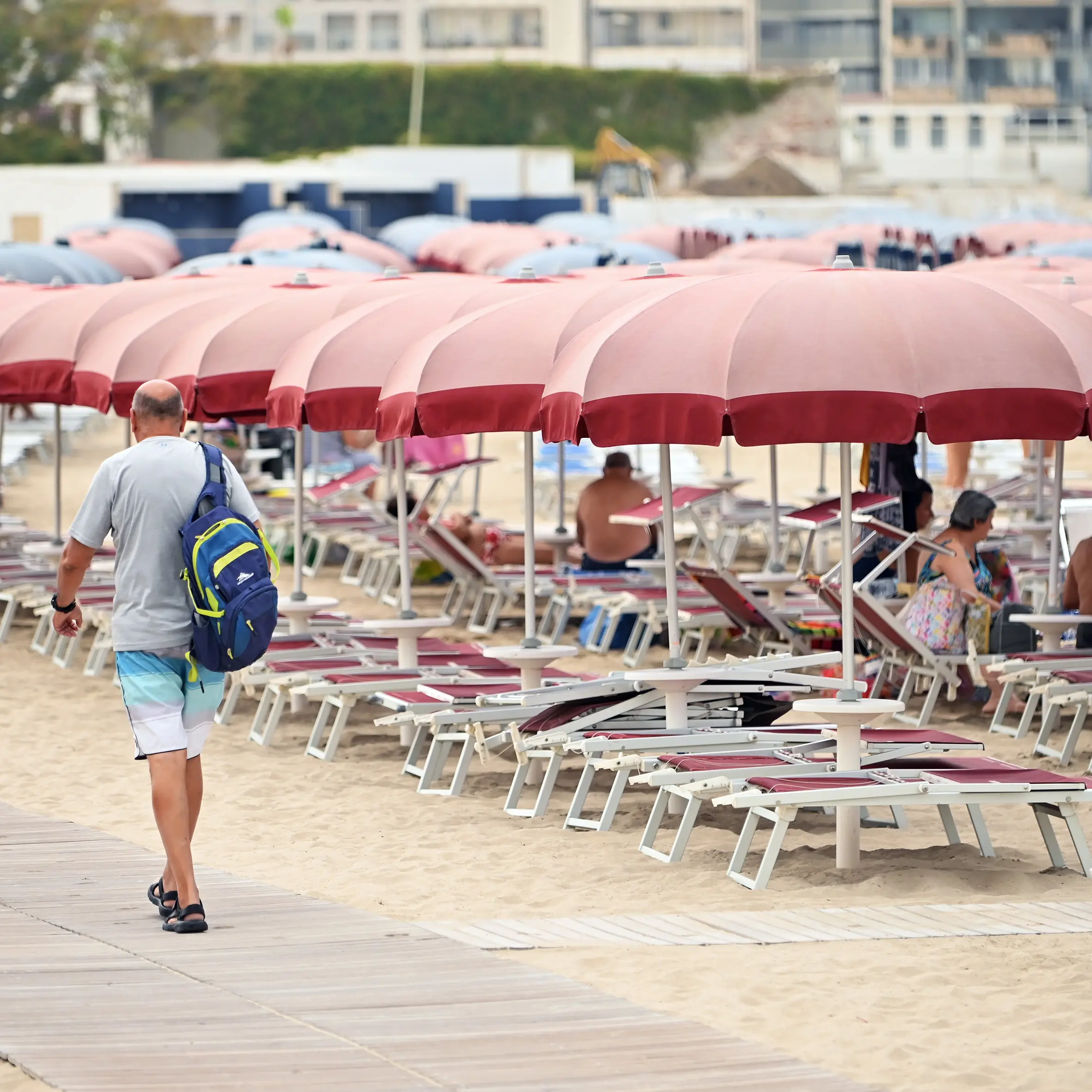 L’inflazione continua a mordere. E le vacanze sono sempre più care