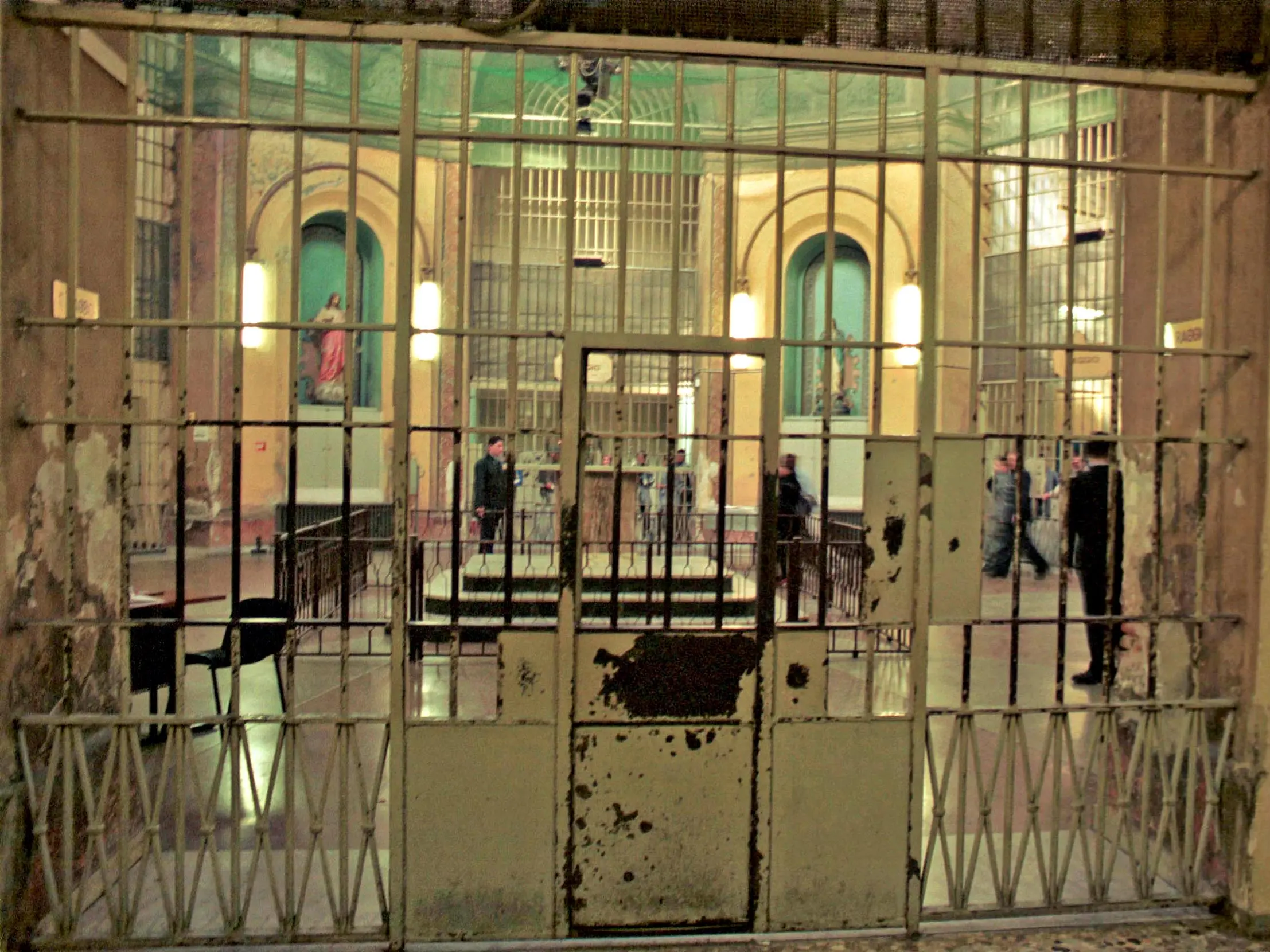 Svuota carceri, servono investimenti per la cura 