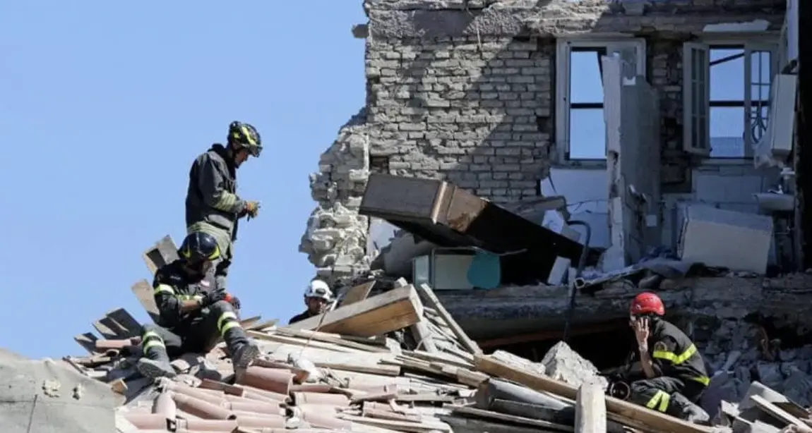 Amatrice dieci anni dopo, l’attesa di rinascere