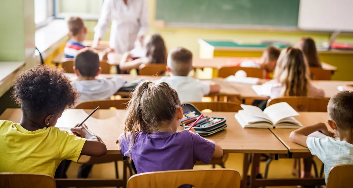 Definisci studente straniero. L’ultima frontiera di Valditara