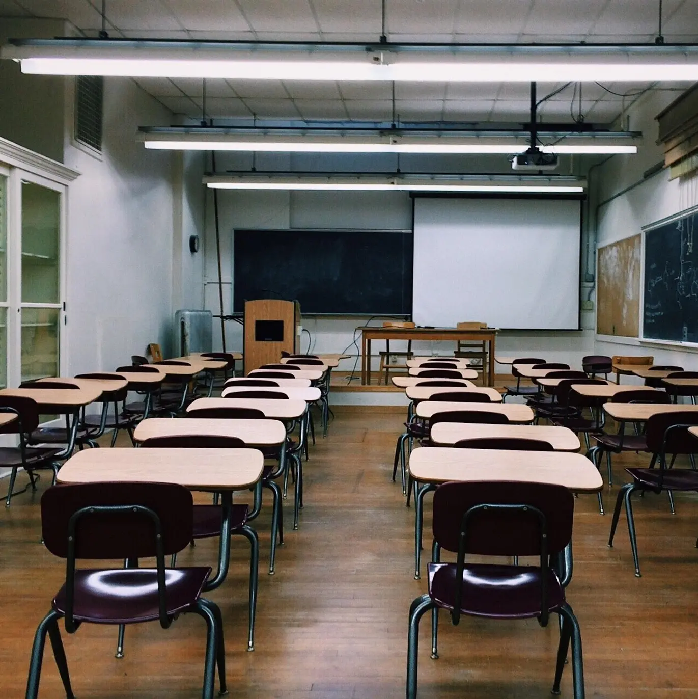 Scuola, Fillea: \"Valutare il rinvio dell’inizio delle lezioni”