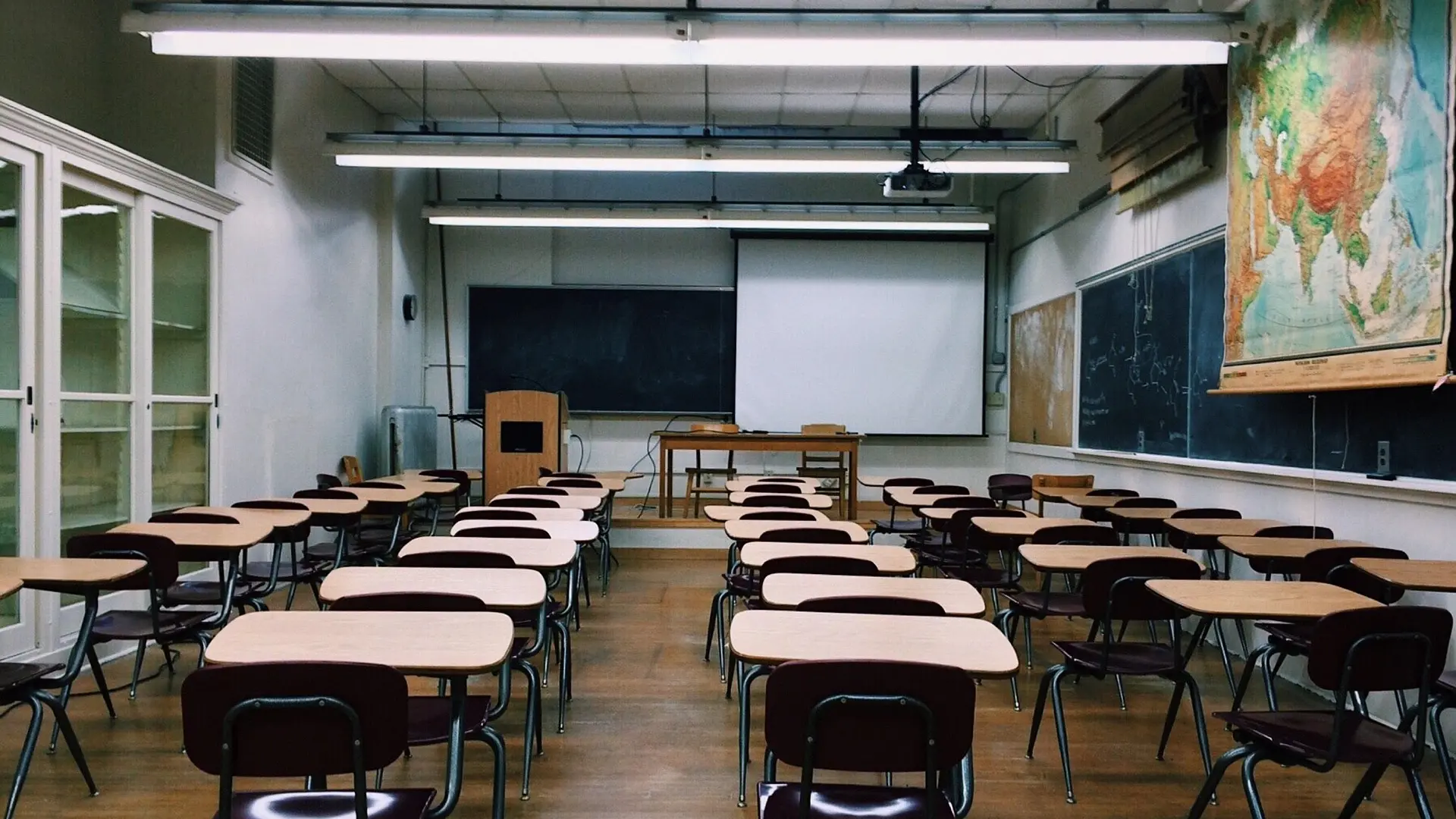 Scuola, Fillea: \"Valutare il rinvio dell’inizio delle lezioni”