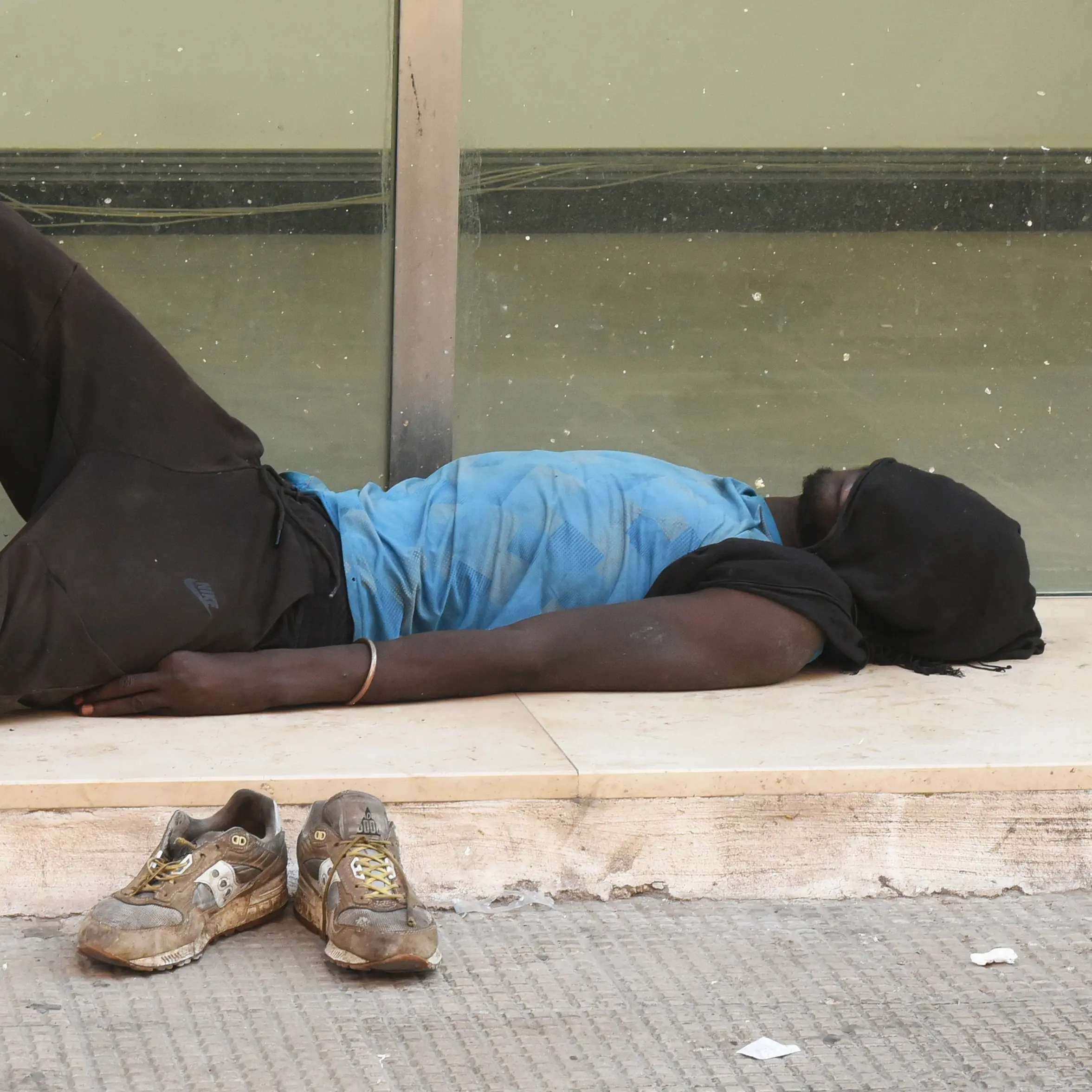 Oltre 1 famiglia di stranieri su 3 è in povertà assoluta