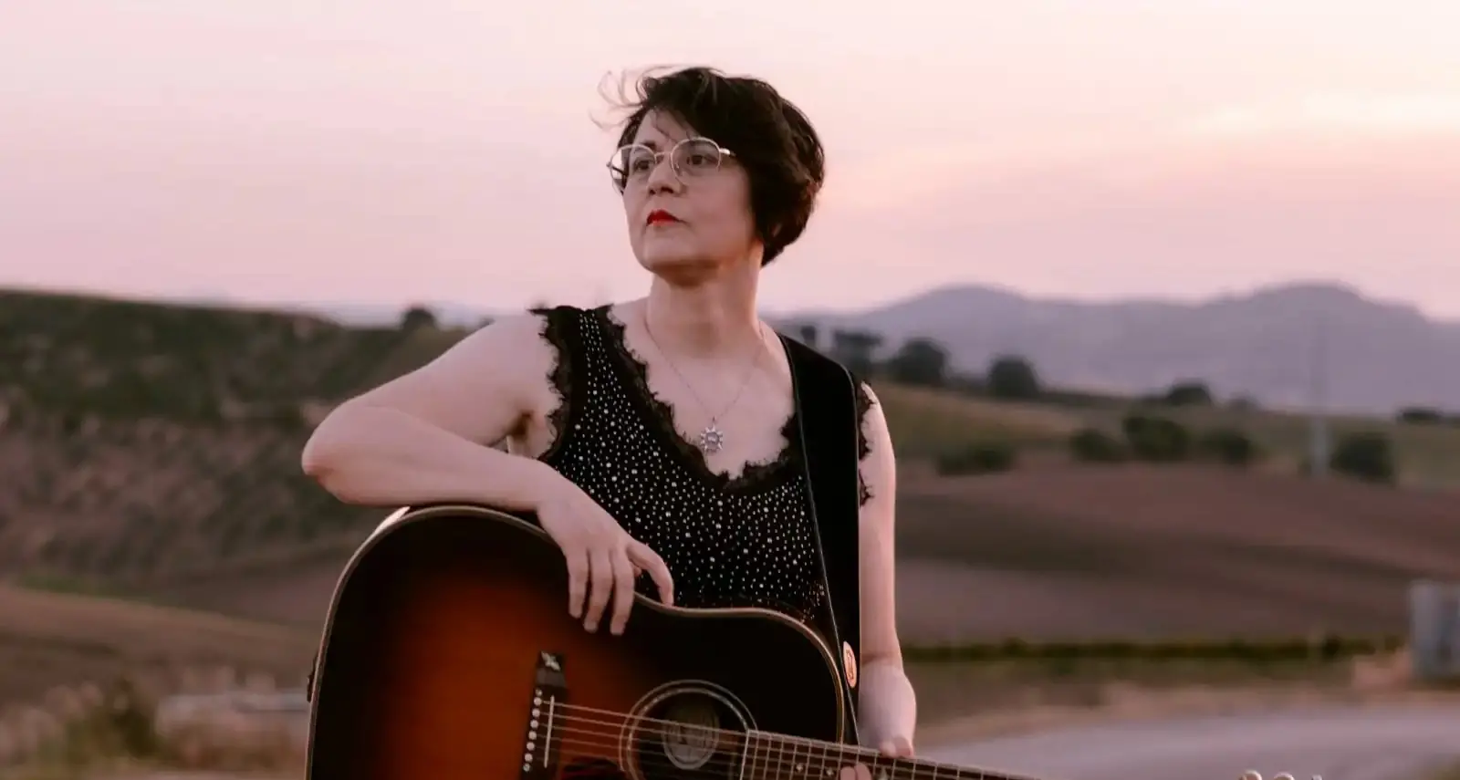“Il fiore delle terre nere”, Lara Molino canta Marcinelle