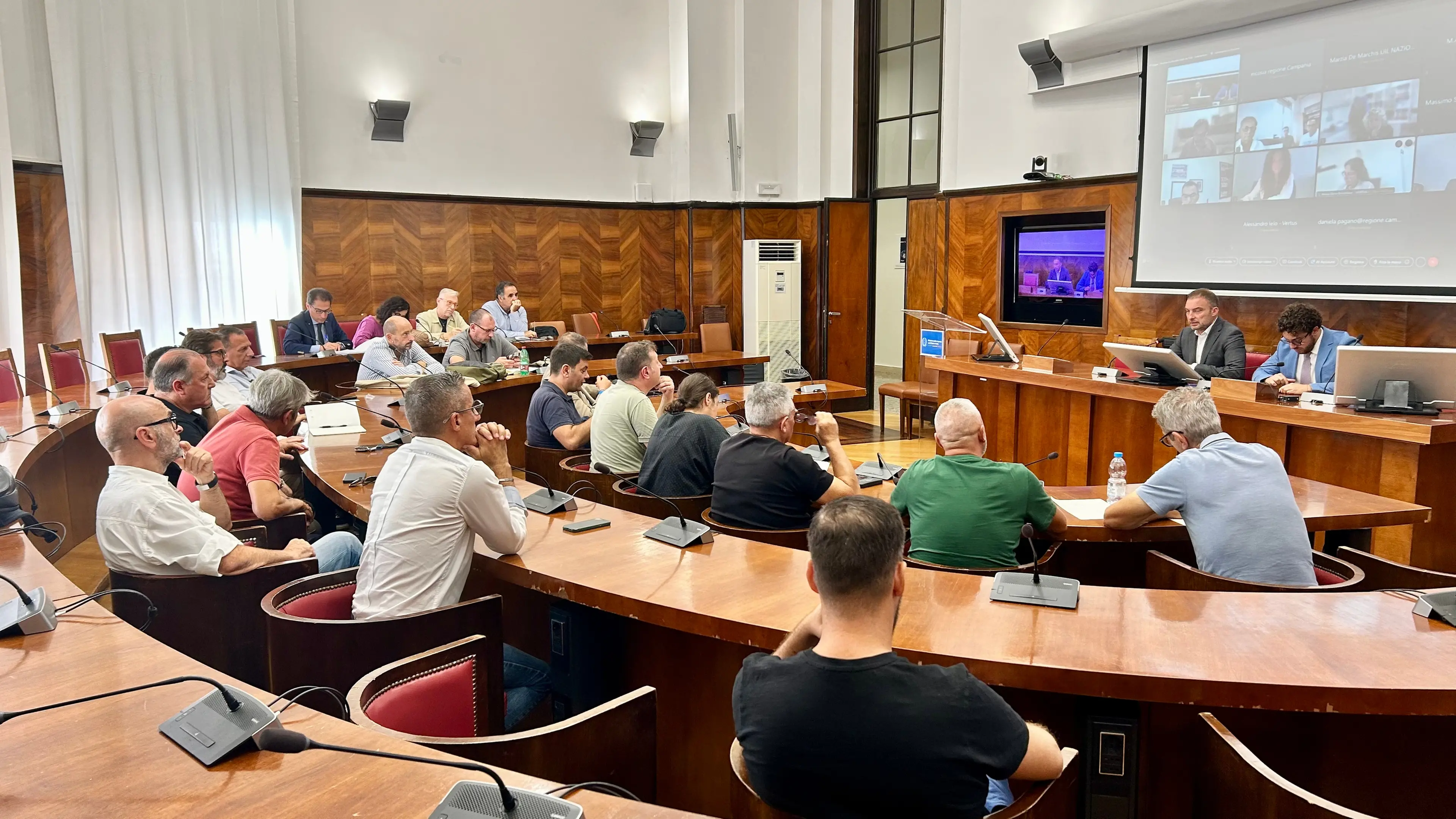 Cooper Standard, la partita per i 370 lavoratori si sposta a ottobre