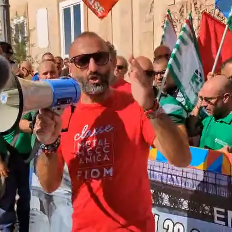 Brigati, Fiom Taranto: “Il governo ci ascolti”