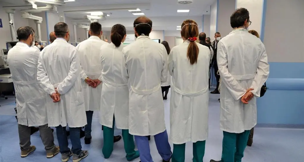 Medici perquisiti, Cgil: “Basta propaganda sulla pelle dei lavoratori”