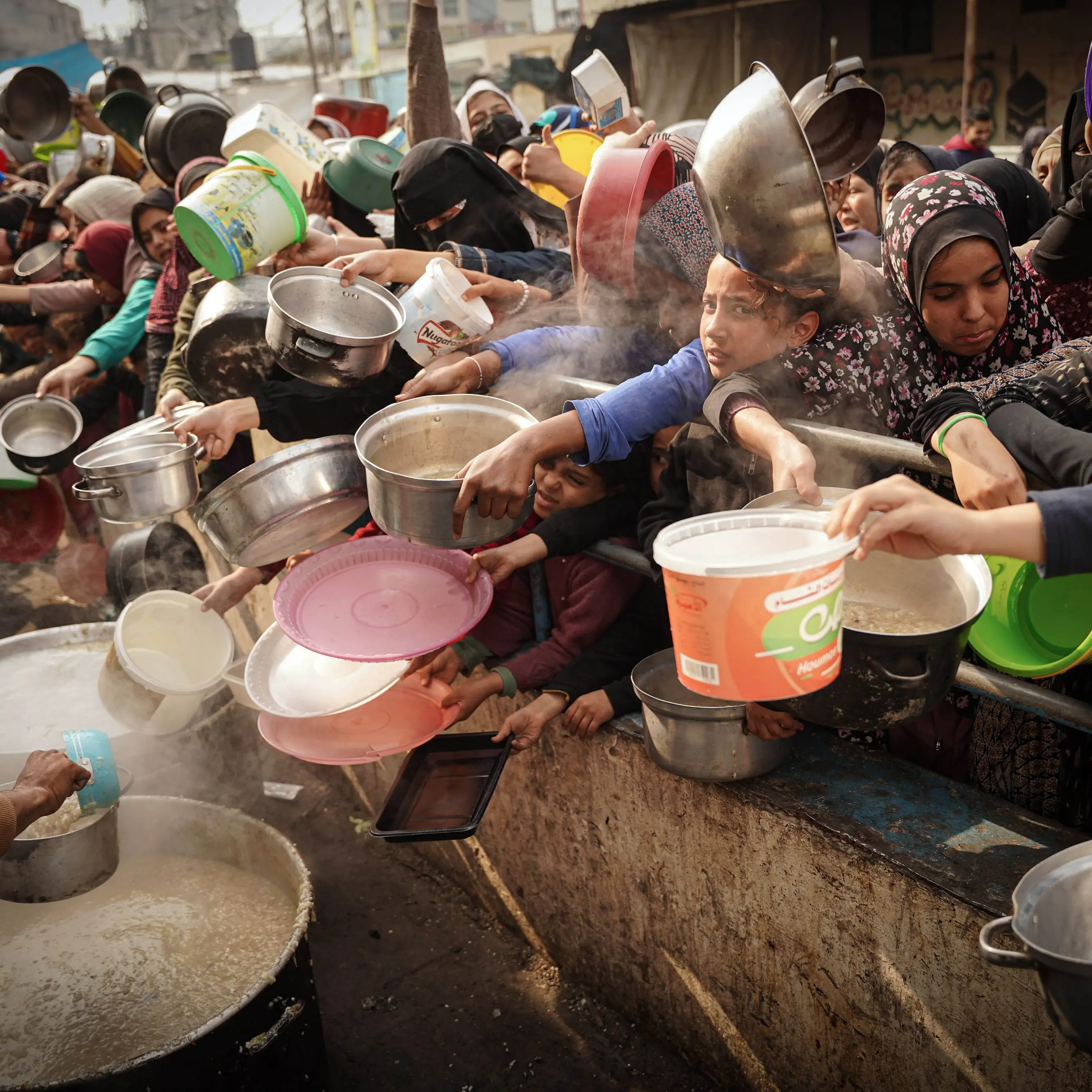 Gaza, Unicef: “Anche l’inverno minaccia i bambini”