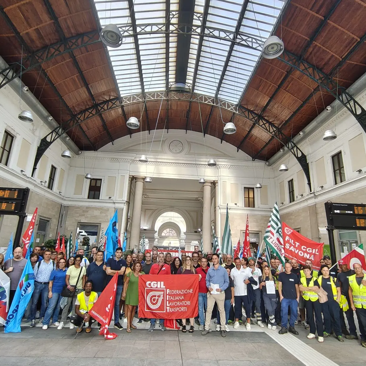 Appalti ferroviari, Liguria: in cento senza stipendio