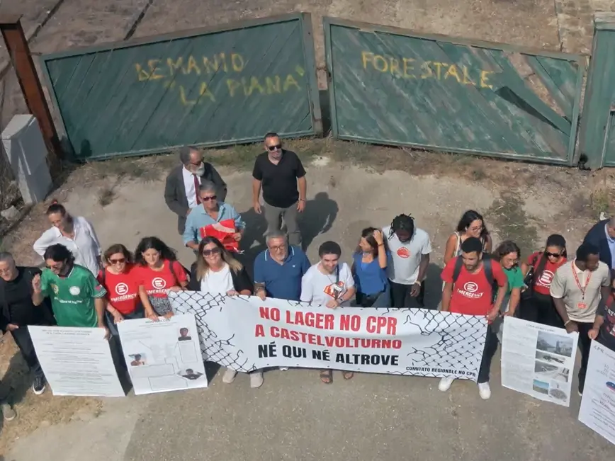 No al Cpr a Castel Volturno né altrove
