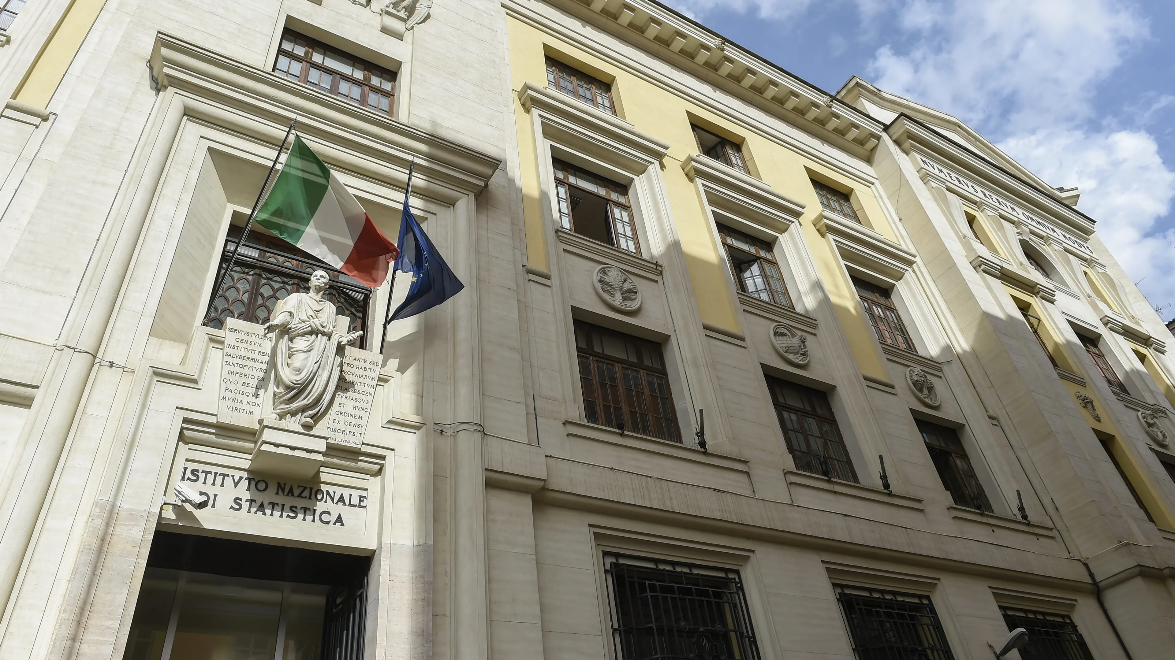 IMAGOECONOMICA