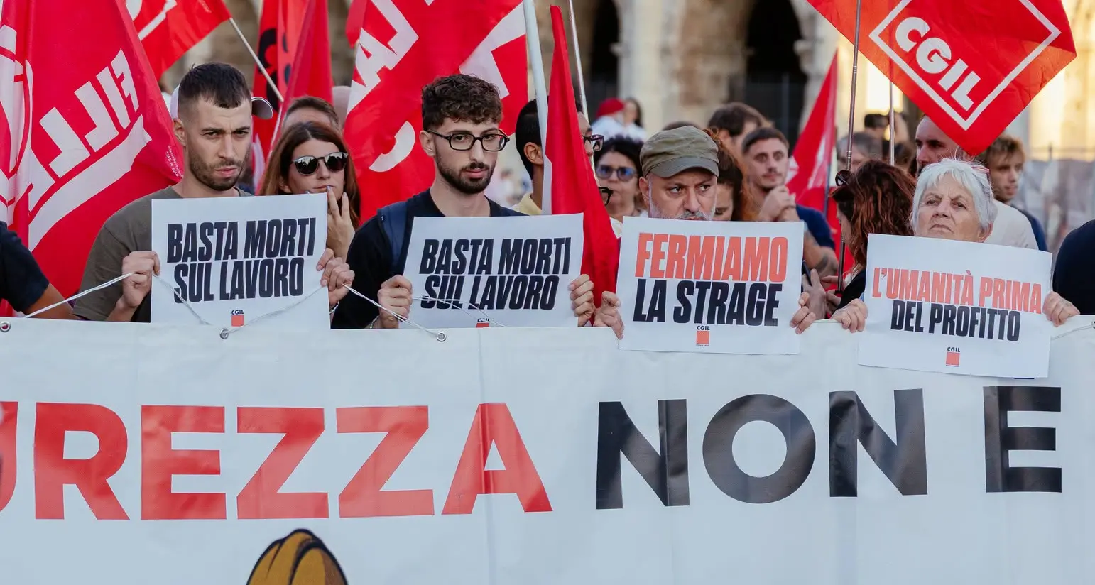 Verità e giustizia per Andrea Moretti: sindacati in presidio al Colosseo