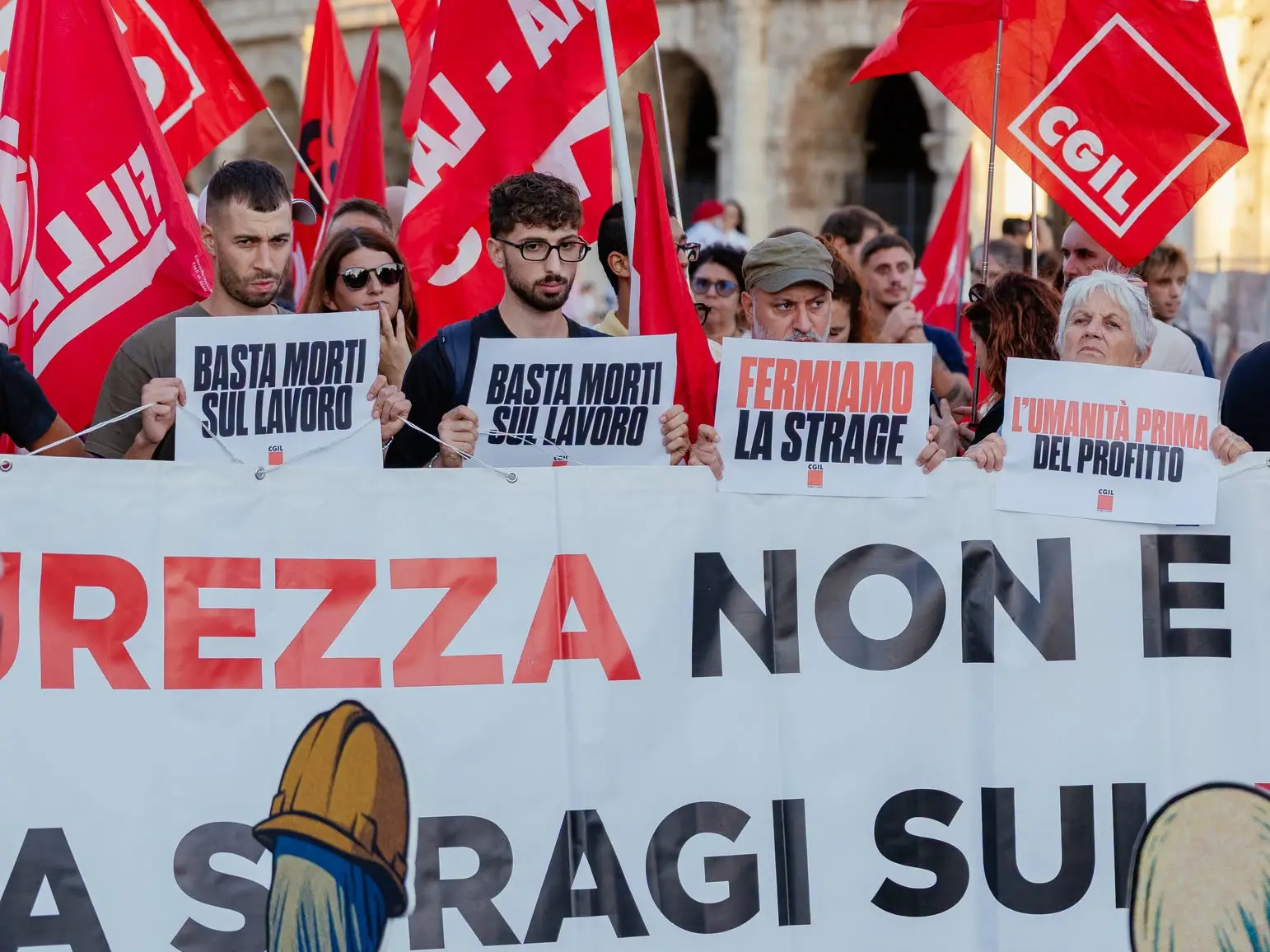 Verità e giustizia per Andrea Moretti: presidio al Colosseo