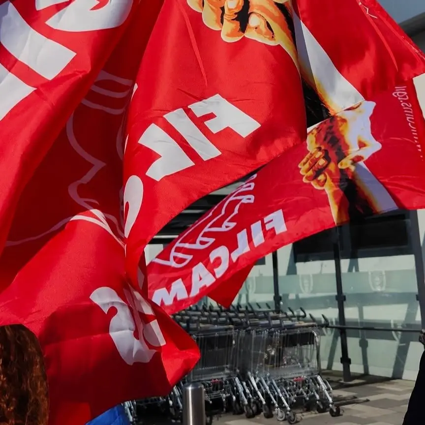 “La sicurezza non si vende”, a Piacenza l’assemblea generale Filcams Cgil finisce con una manifestazione
