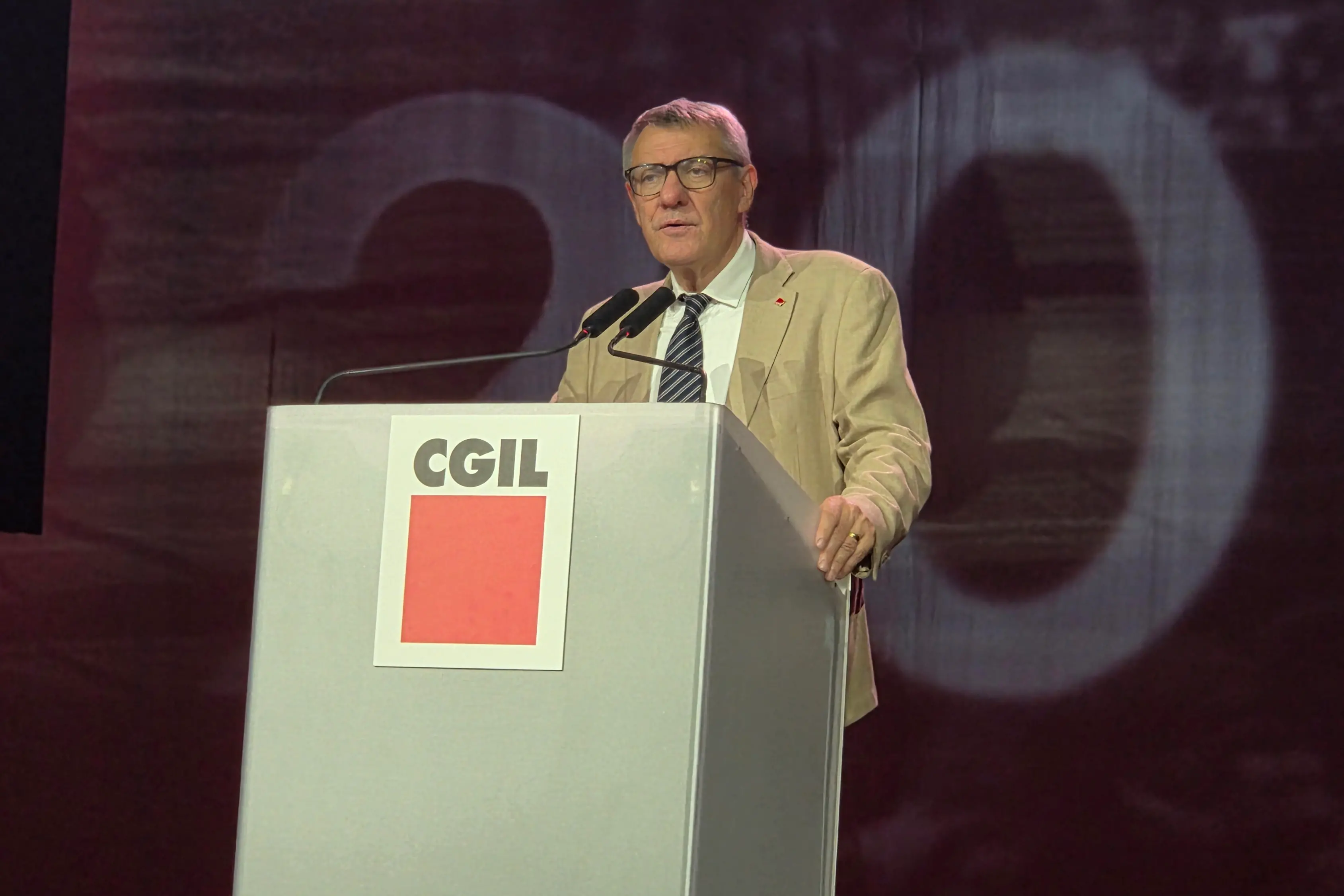 Landini: “Mettiamoci insieme per cambiare il modello di sviluppo”