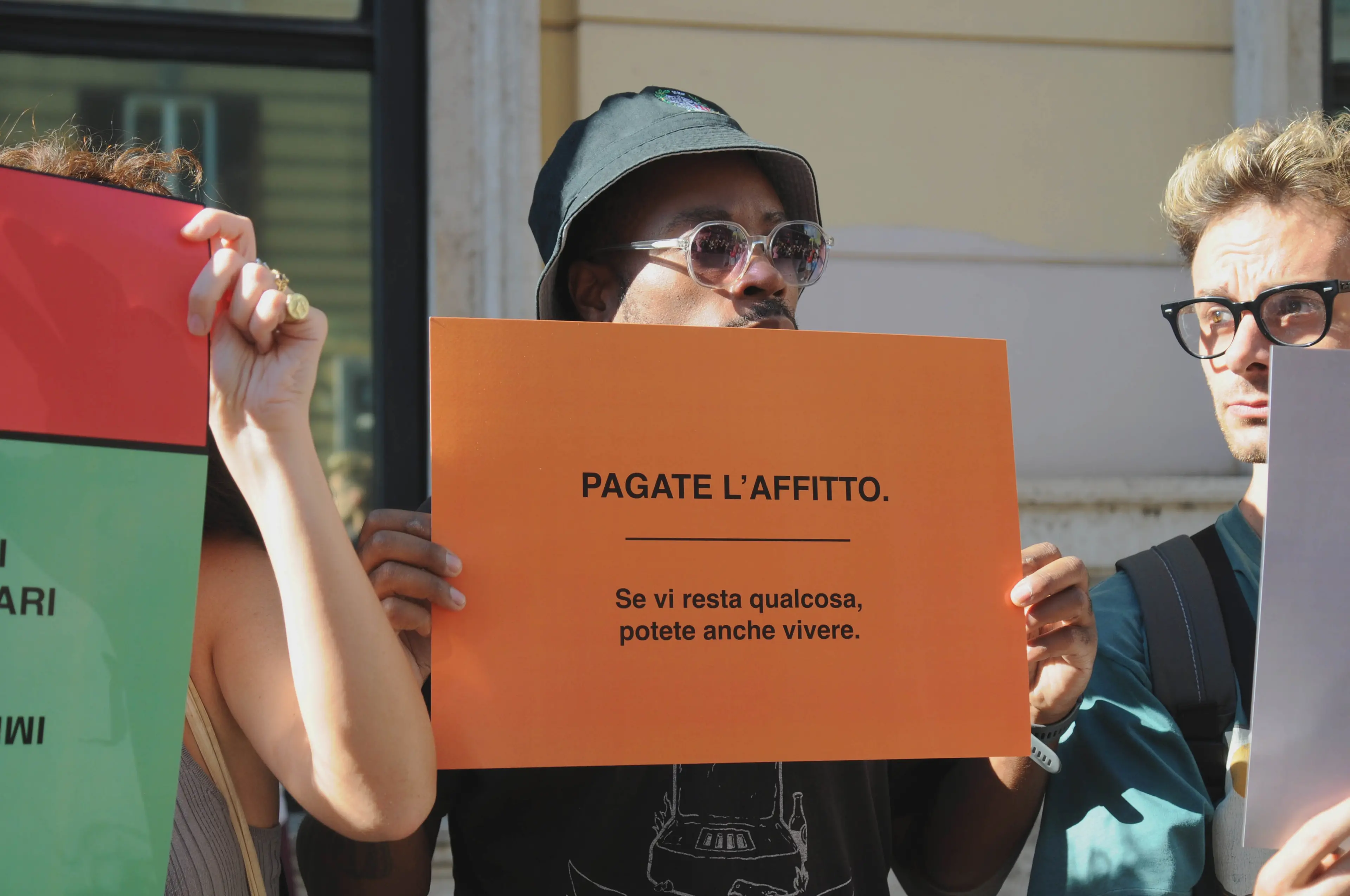 Roma, 19 settembre, 2026 : Manifestazione in solidarieta' a Spin Time, per il diritto all'abitare, alla citta', contro la finanziarizzazione immobiliare e la speculazione edilizia, Spin Time è il palazzo occupato nel 2013 e sgomberato a fine luglio. Foto di © Fabio Fiorani/Sintesi