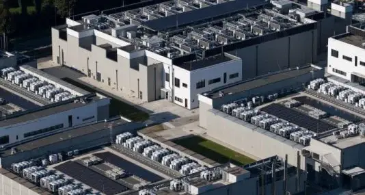 Cgil Lombardia: “No alla corsa ai Data Center senza governare gli interessi”